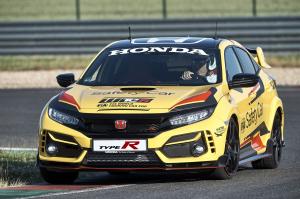 Honda Civic Type R Limited Edition WTCR Safety Car 2020 года 